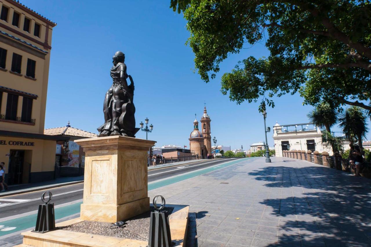 Betis Deluxe Riverside Севілья Екстер'єр фото