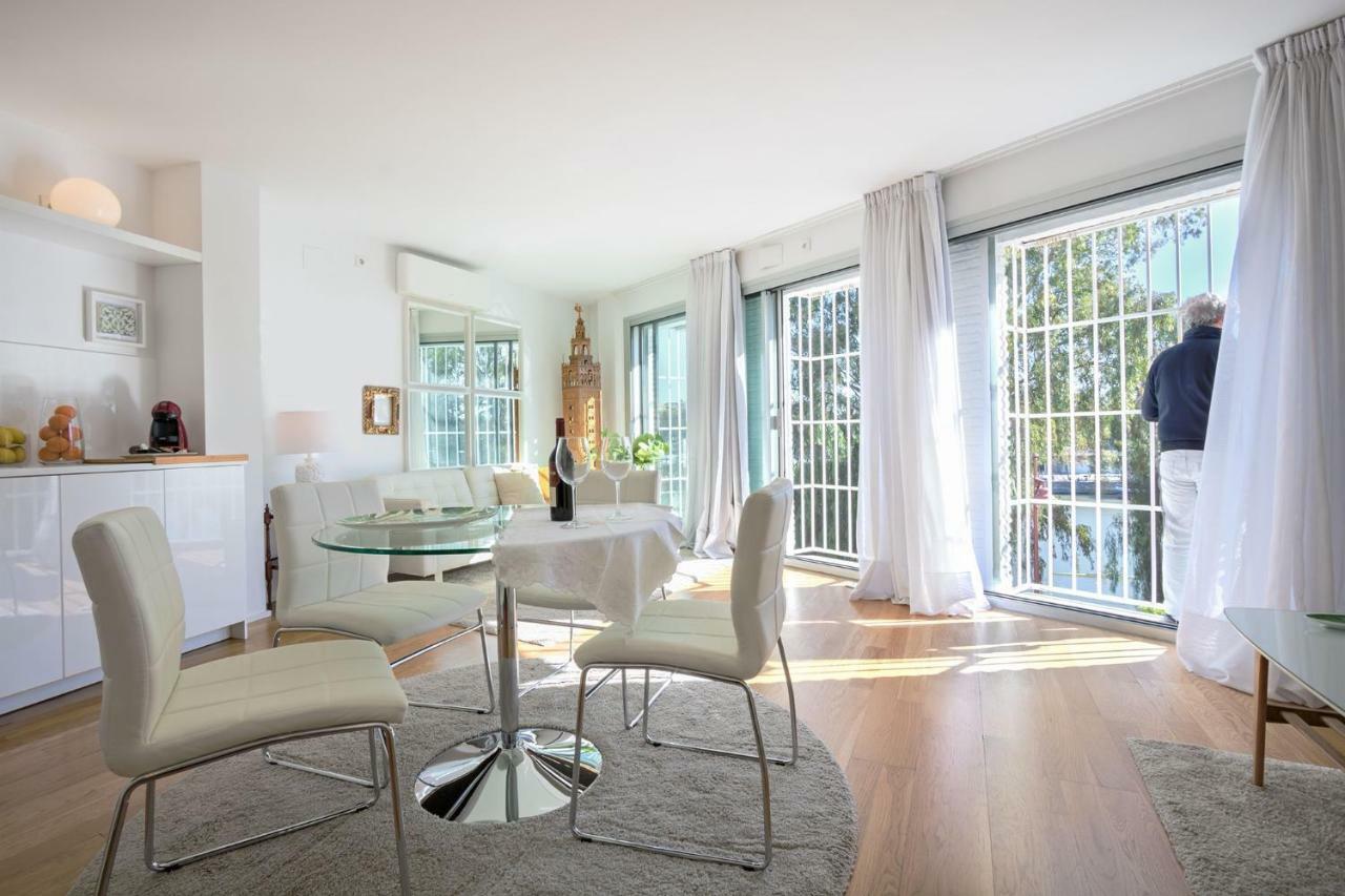 Betis Deluxe Riverside Севілья Екстер'єр фото