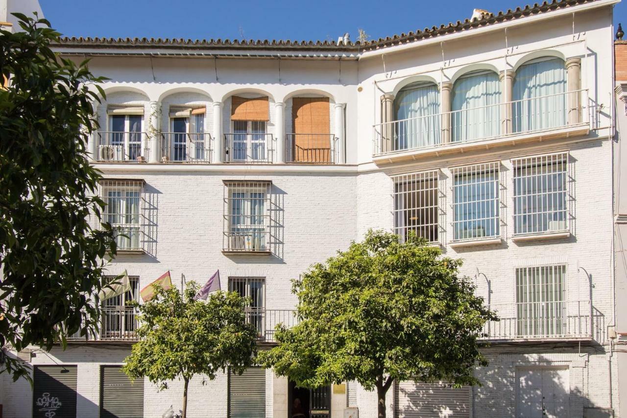 Betis Deluxe Riverside Севілья Екстер'єр фото