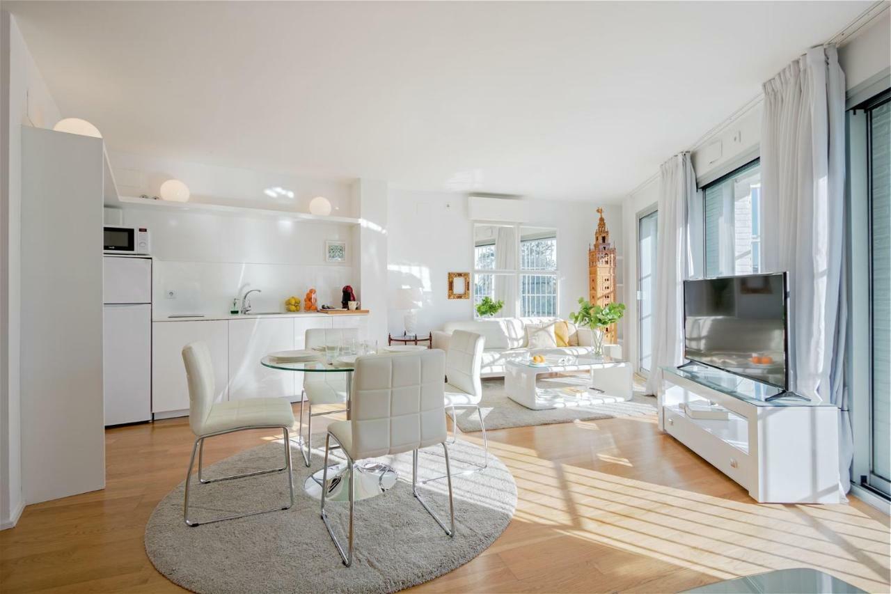 Betis Deluxe Riverside Севілья Екстер'єр фото